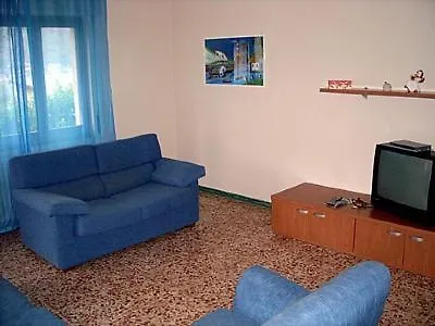 Sleeps 6 Pool Wifi * Ossuccio