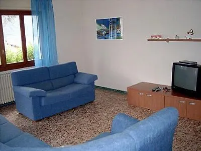 וילה Sleeps 6 Pool Wifi Ossuccio