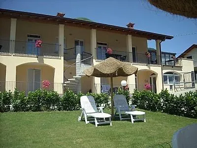 Sleeps 6 Pool Wifi Villa Ossuccio